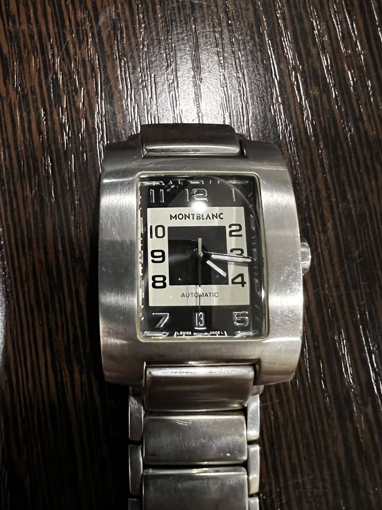 Чоловічий годинник Montblanc Profile 7058
