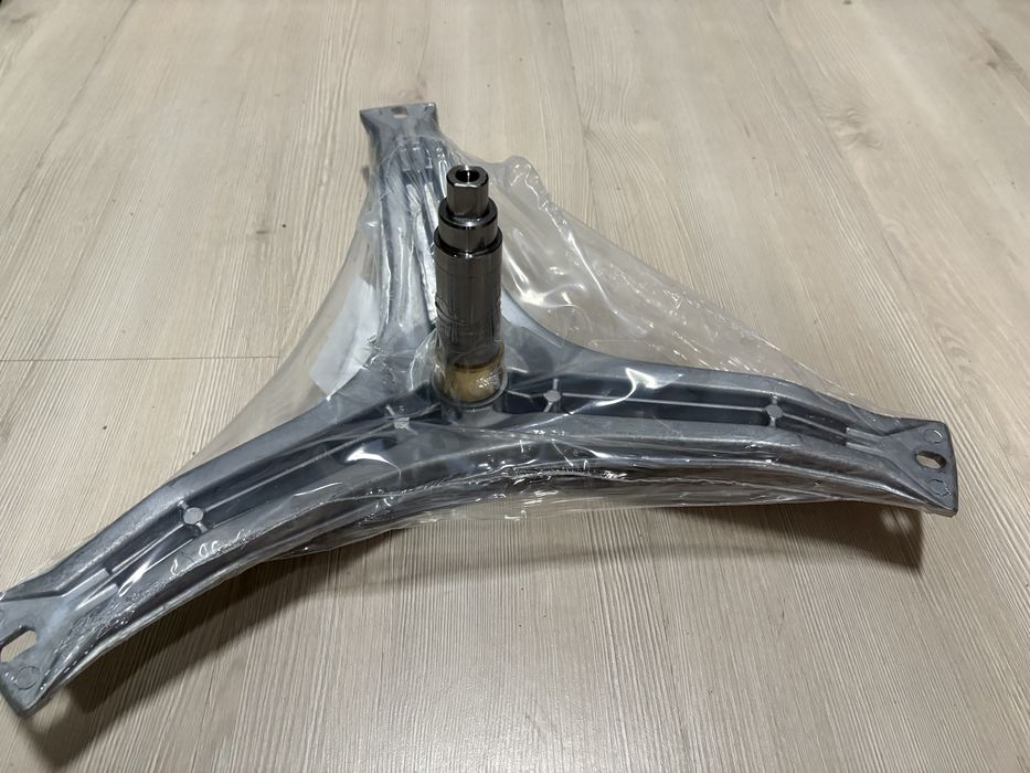 Хрестовина до пральної машинки Бош