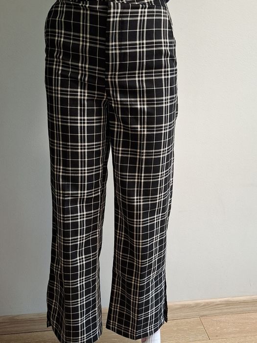 Dziewczęce Spodnie Wizytowe czarno/ beżowe H&M 152