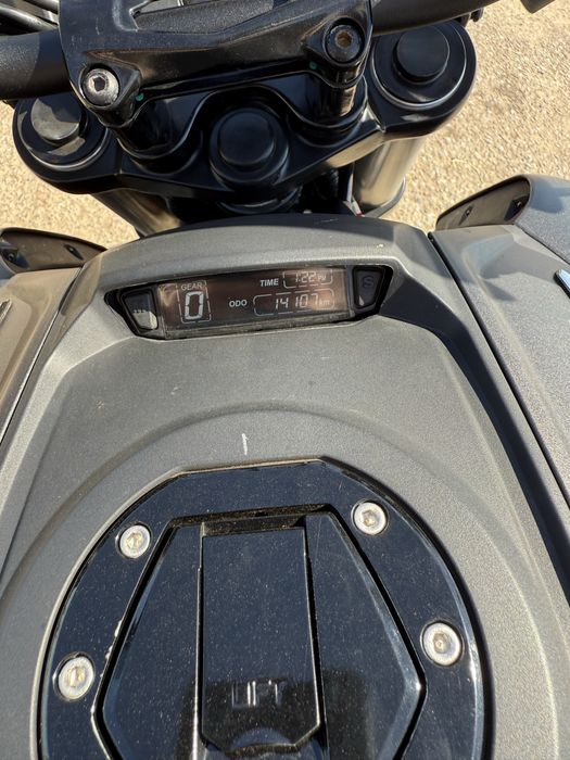 Bajaj dominar 400