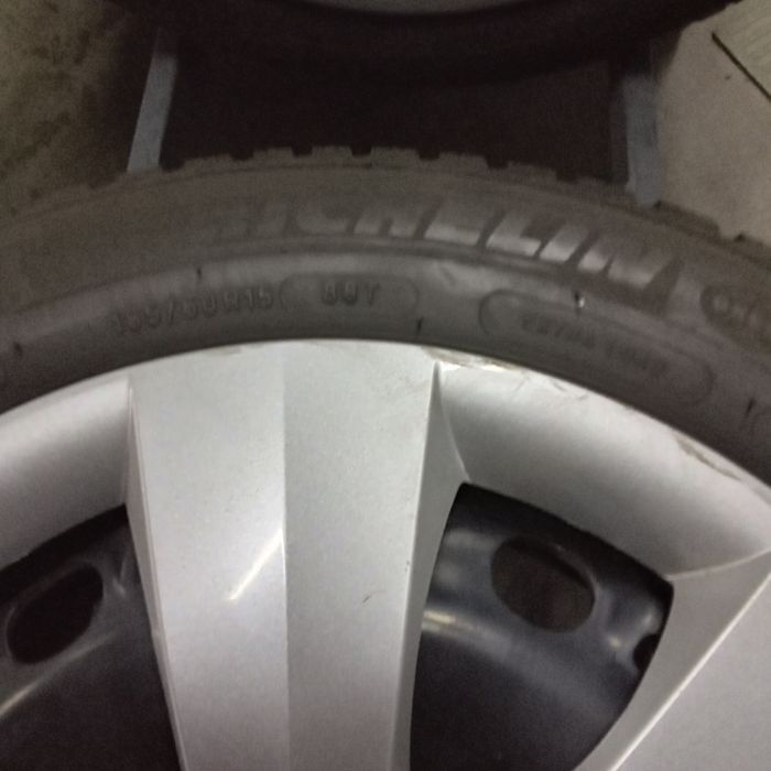 Koła zimowe+ kołpaki do Skoda Fabia,VW POLO,Seat Ibiza 185/60R15 88T