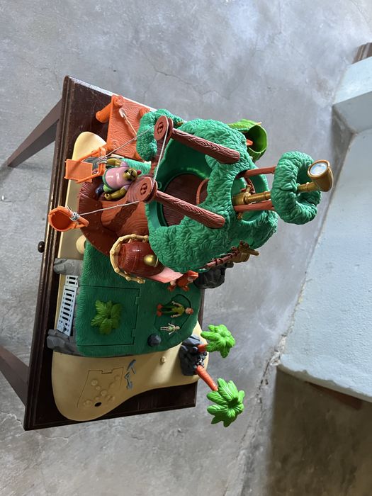 Brinquedo Iha de Peter Pan