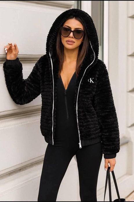 Nowe damskie kurtki Nike S-XL