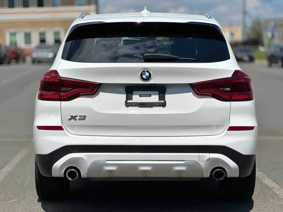 BMW X3      2019