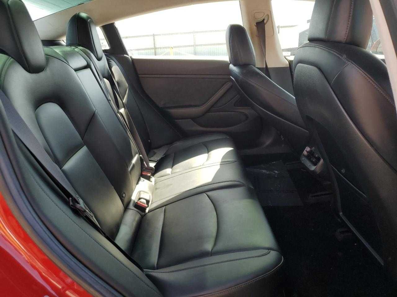 Tesla Model 3 2017