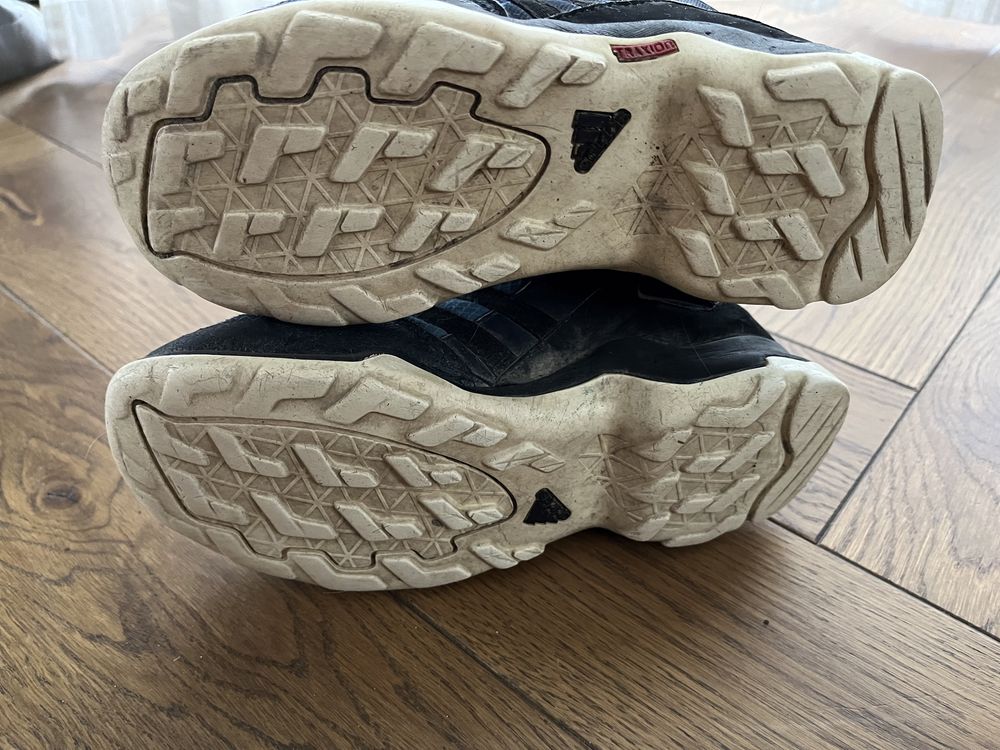Adidas terrex buty trekingowe  rozmiar 33