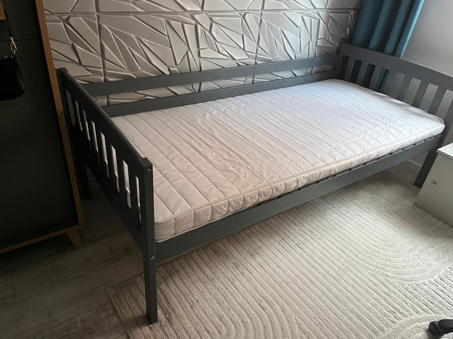 Łóżko młodzieżowe 90x200