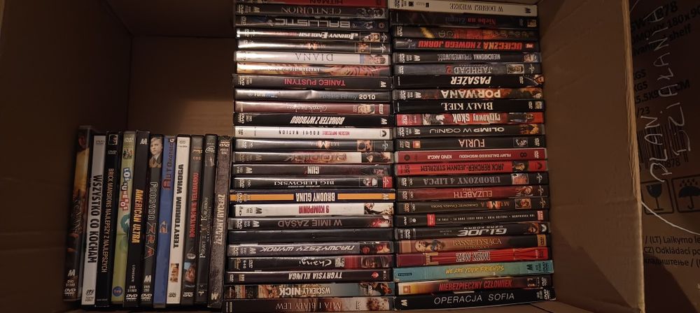 Filmy dvd szt 10zl  670szt