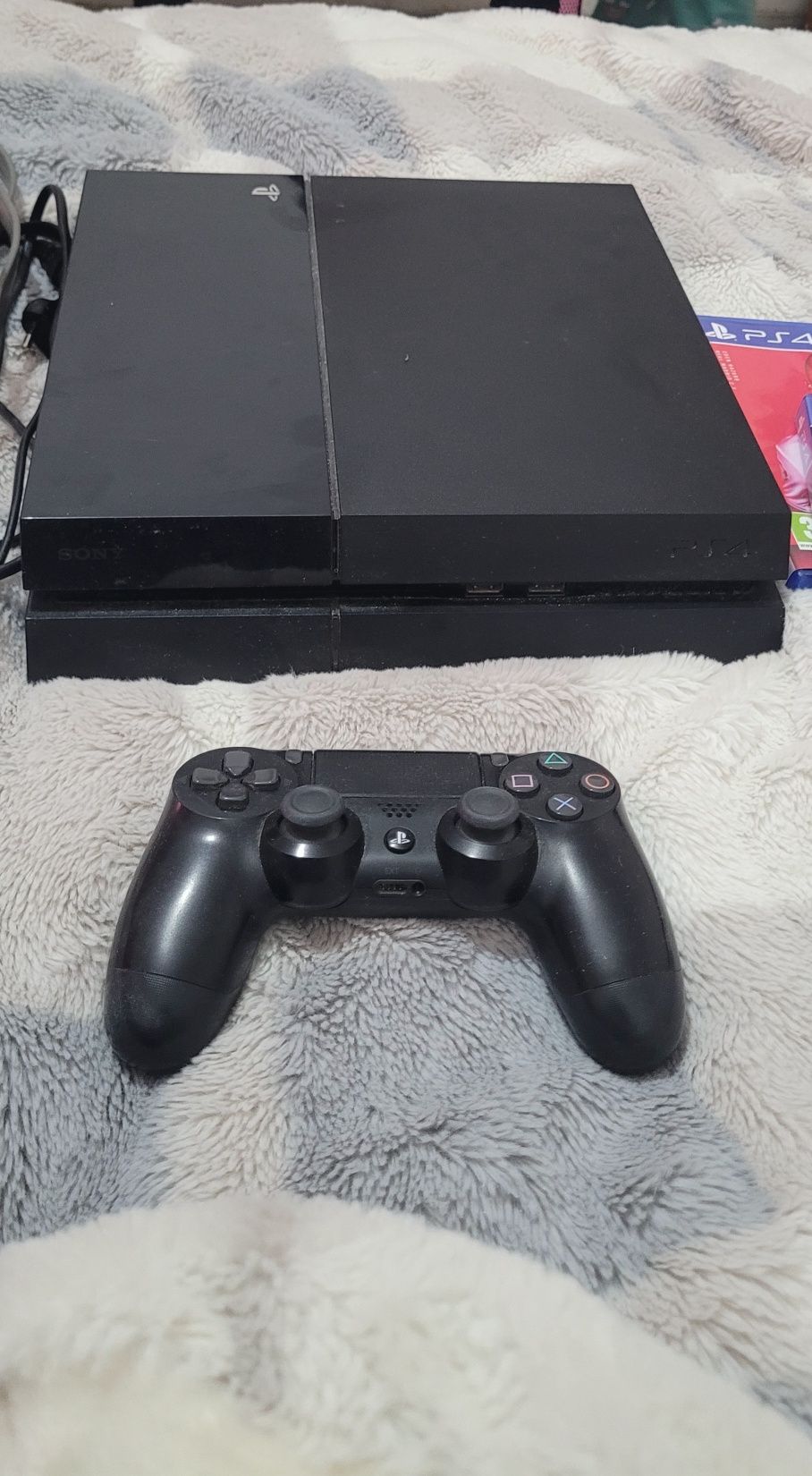 Vendo Ps 4 1TB  como nova