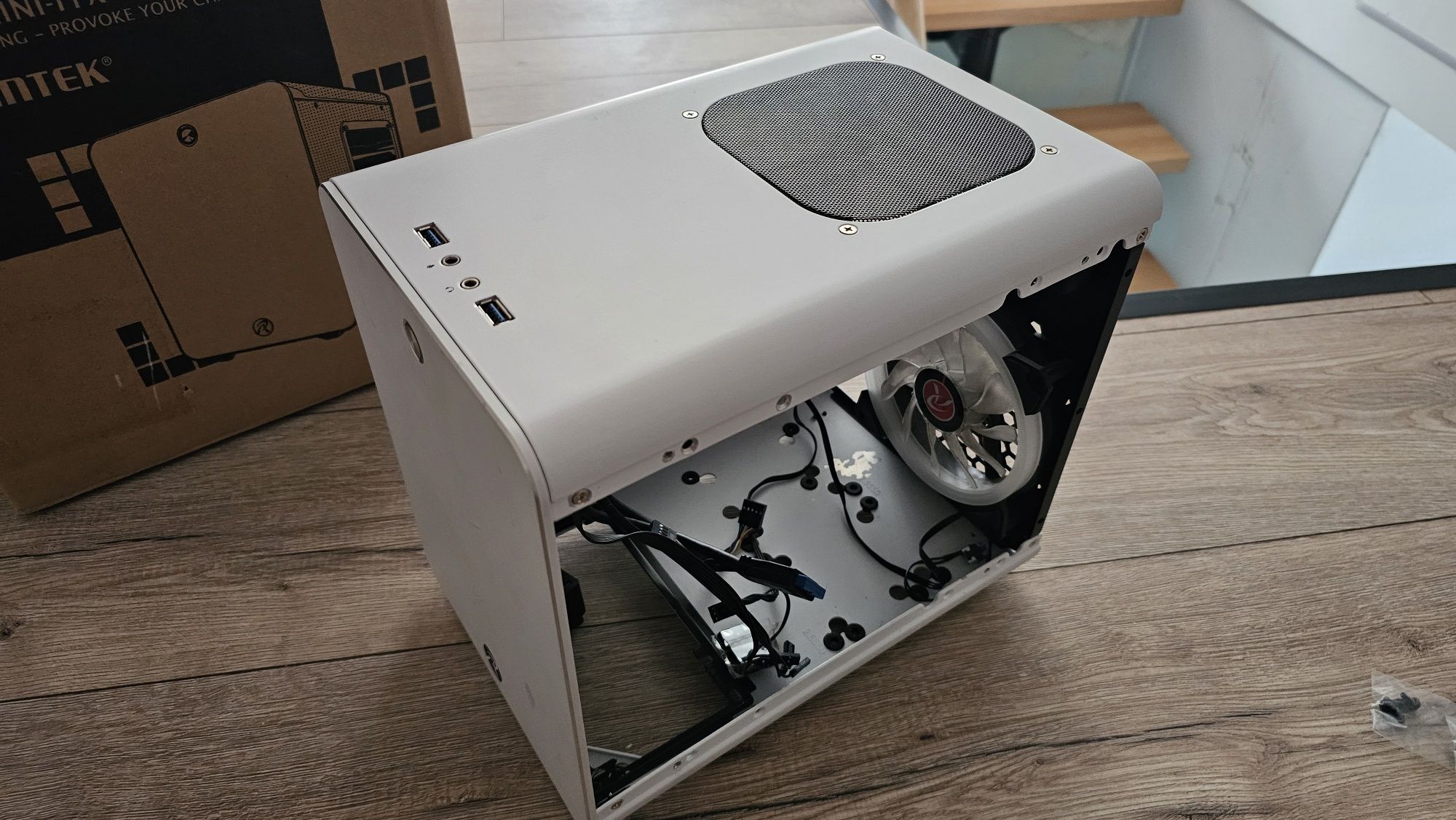 Obudowa Rajintek Metis plus ITX komplet