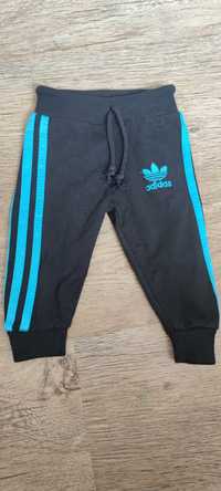 Spodnie dresowe niemowlęce Adidas r. 68