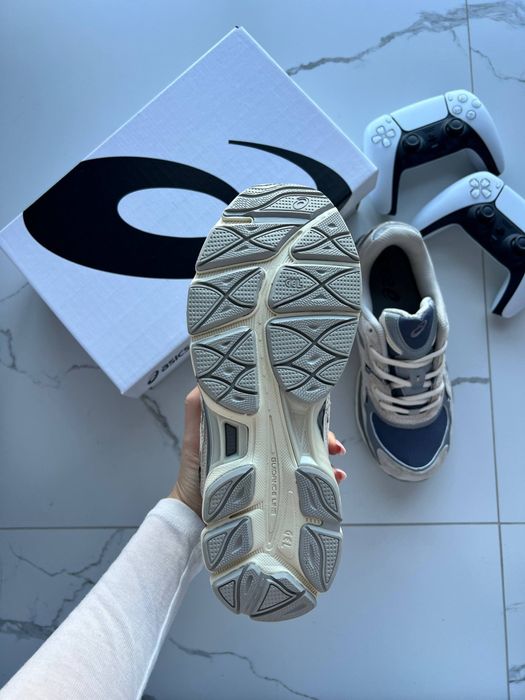 Asics Gel-NYC Cream Oyster Grey GORE-TEX