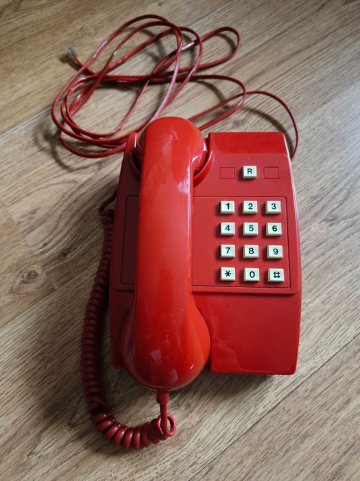 Telefone vintage vermelho