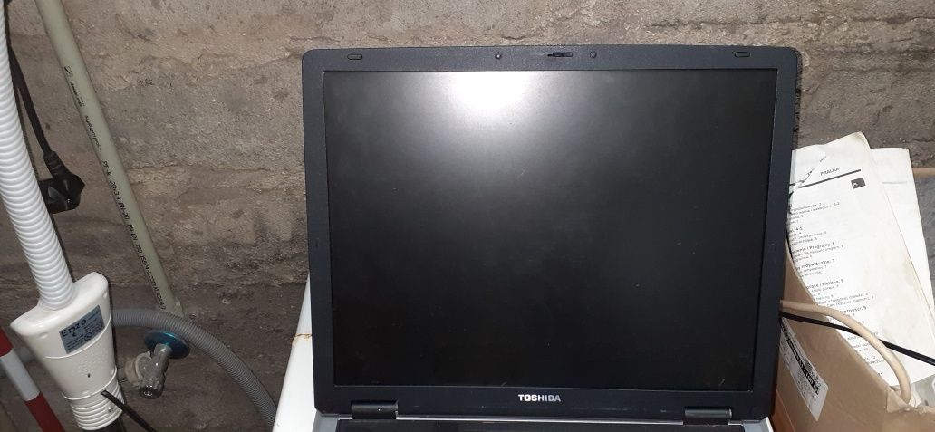 Laptop Toshiba na części