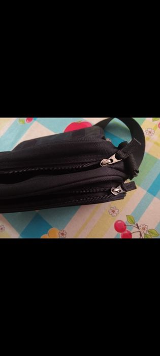 mala nova é de marca Reebok