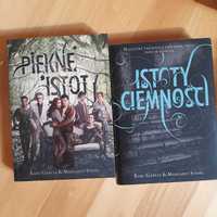 Seria Piękne istoty. Kami Garcia i Margaret Stohl