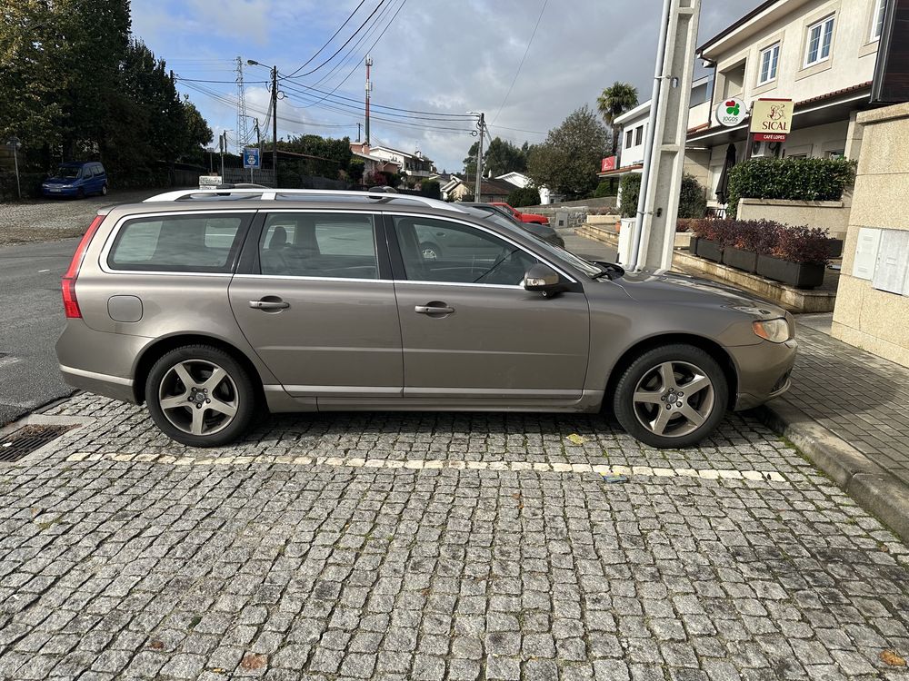 Volvo V70 2.0d Summum
