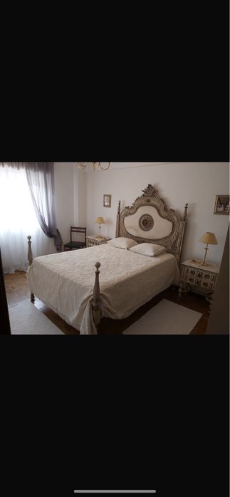 mobilia rustica (cama,cabeceiras e roupeiro)