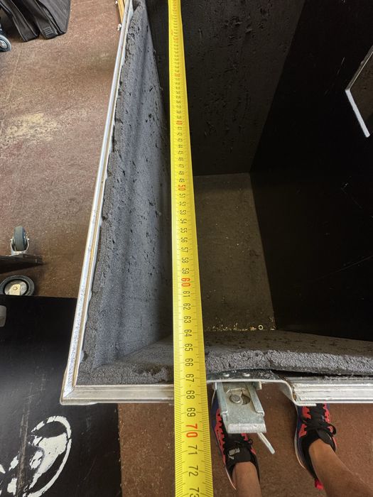 Skrzynia transportowa na sprzet sceniczny