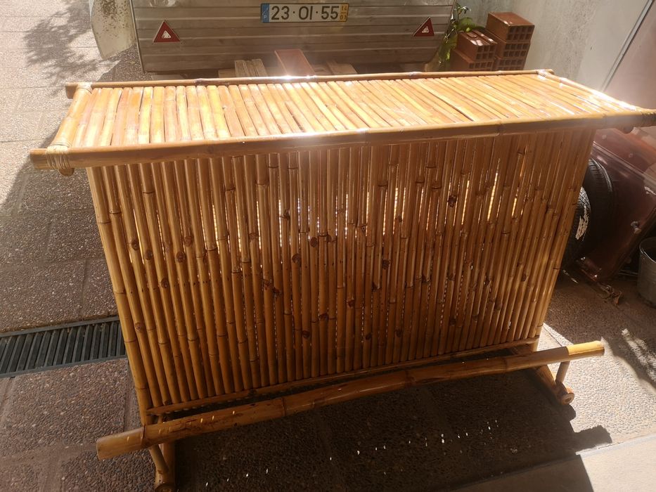 Balcão bar de bambu dobravel