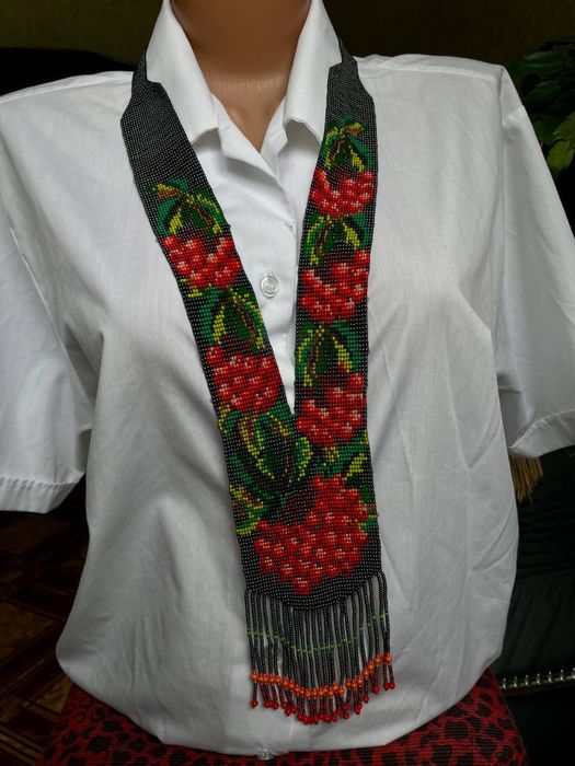 Неймовірно гарні гердани, підійдуть під будь який образ