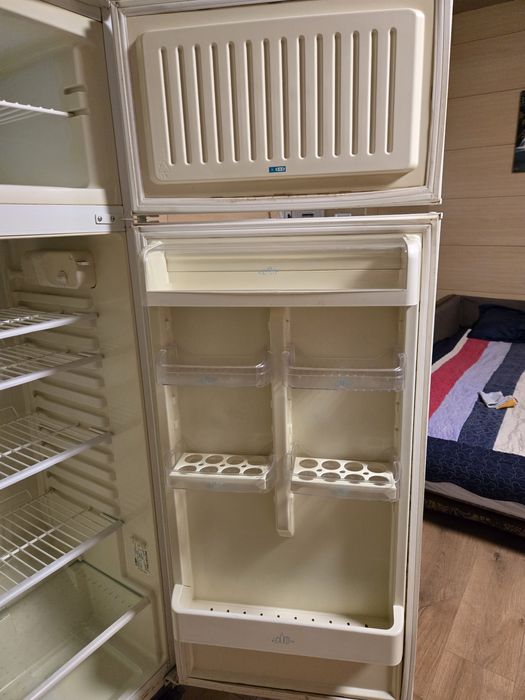 Холодильник Стинол