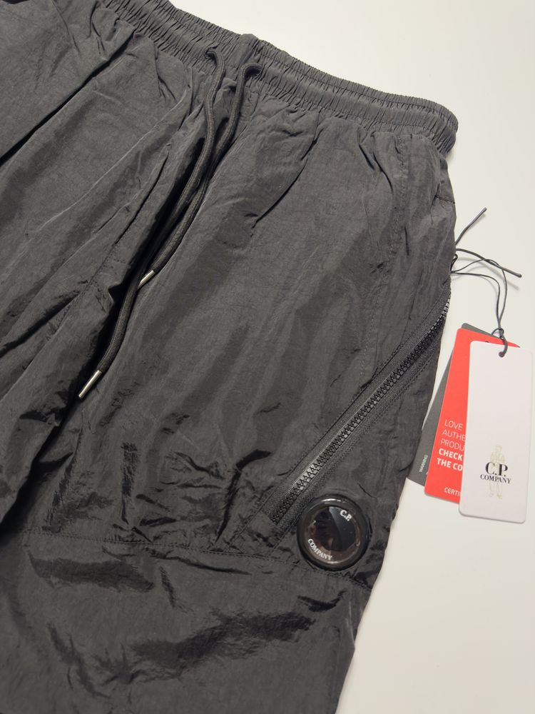 Шорти C.P. Company Cargo Nylon