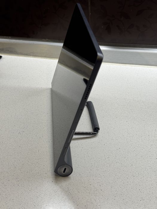 Планшет Lenovo Yoga Tab 11 (YT-J706F] W 4/128 , 8/256