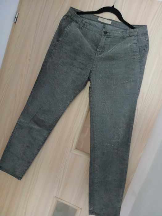 spodnie jeansy szare Zara M