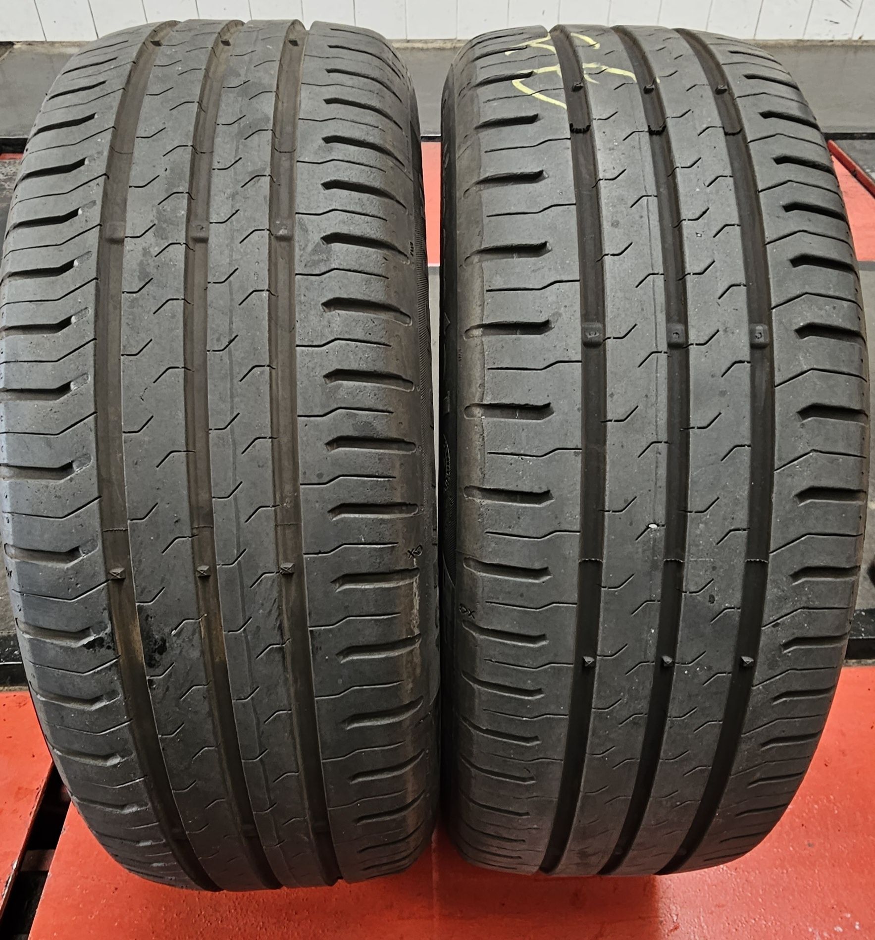 Vendo Pneus Usados  185.55R15 88H
