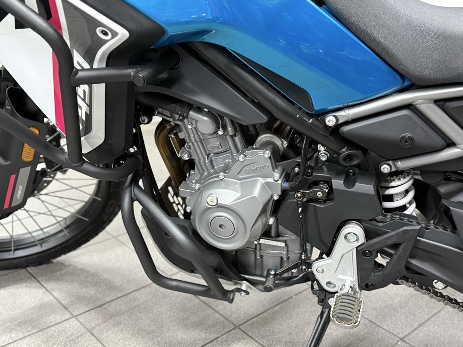 CFMOTO 450 MT (apenas 680kms)