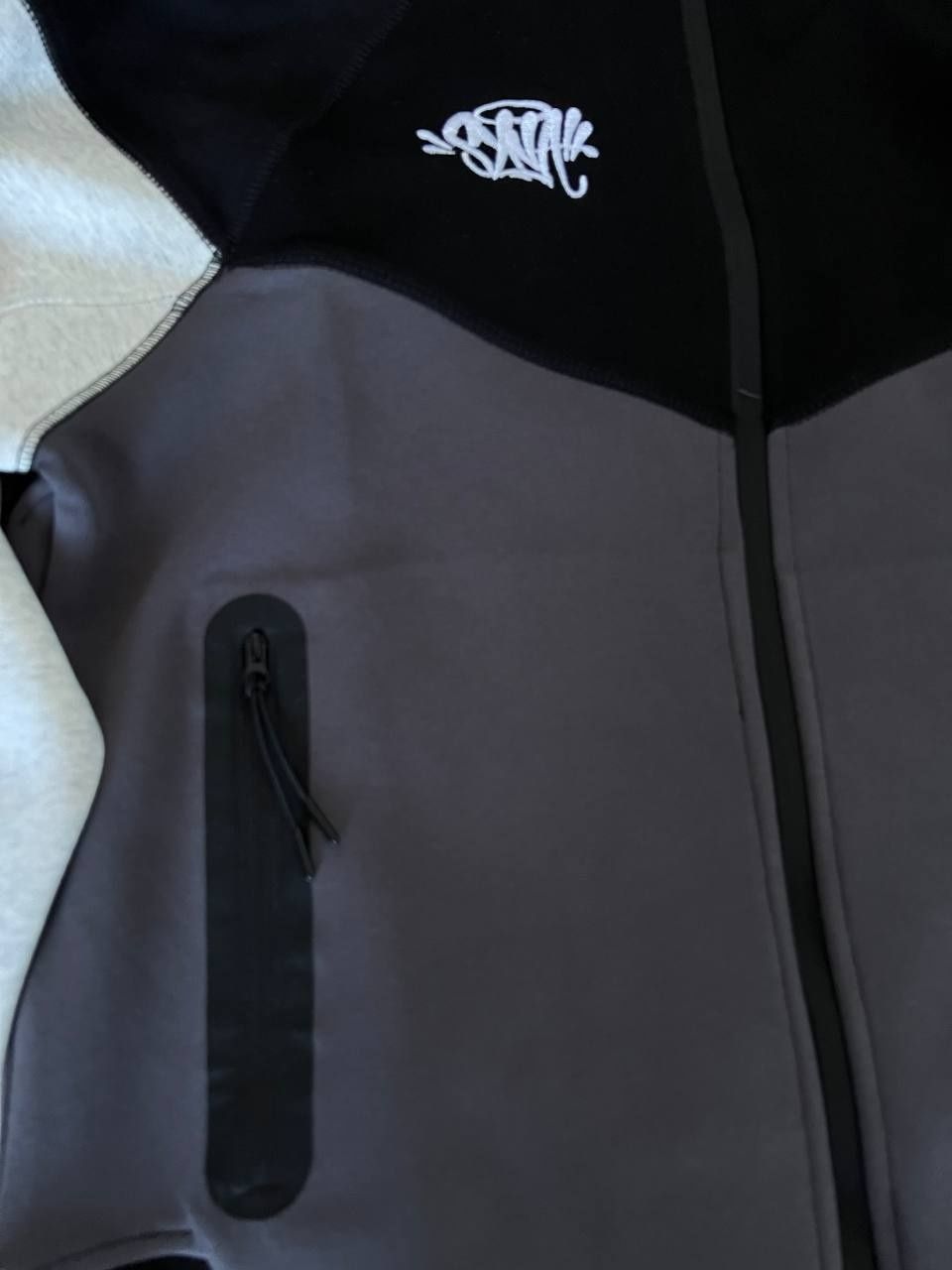 Костюм або відільно nike synaworld
