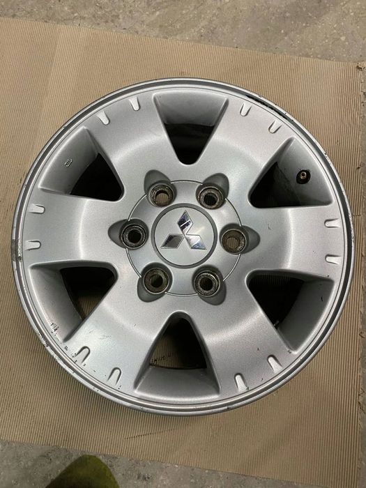 MITSUBISHI PAJERO Felgi 16&quot; Cali 7.0x16