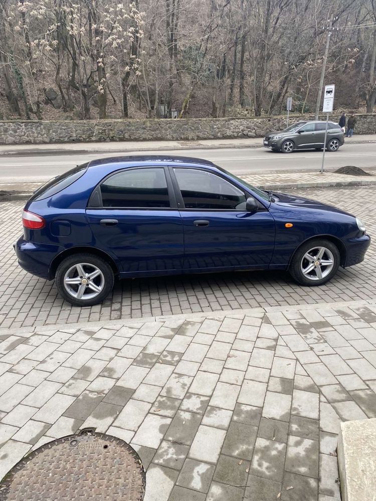 Продам Daewoo Lanos Хетчбек