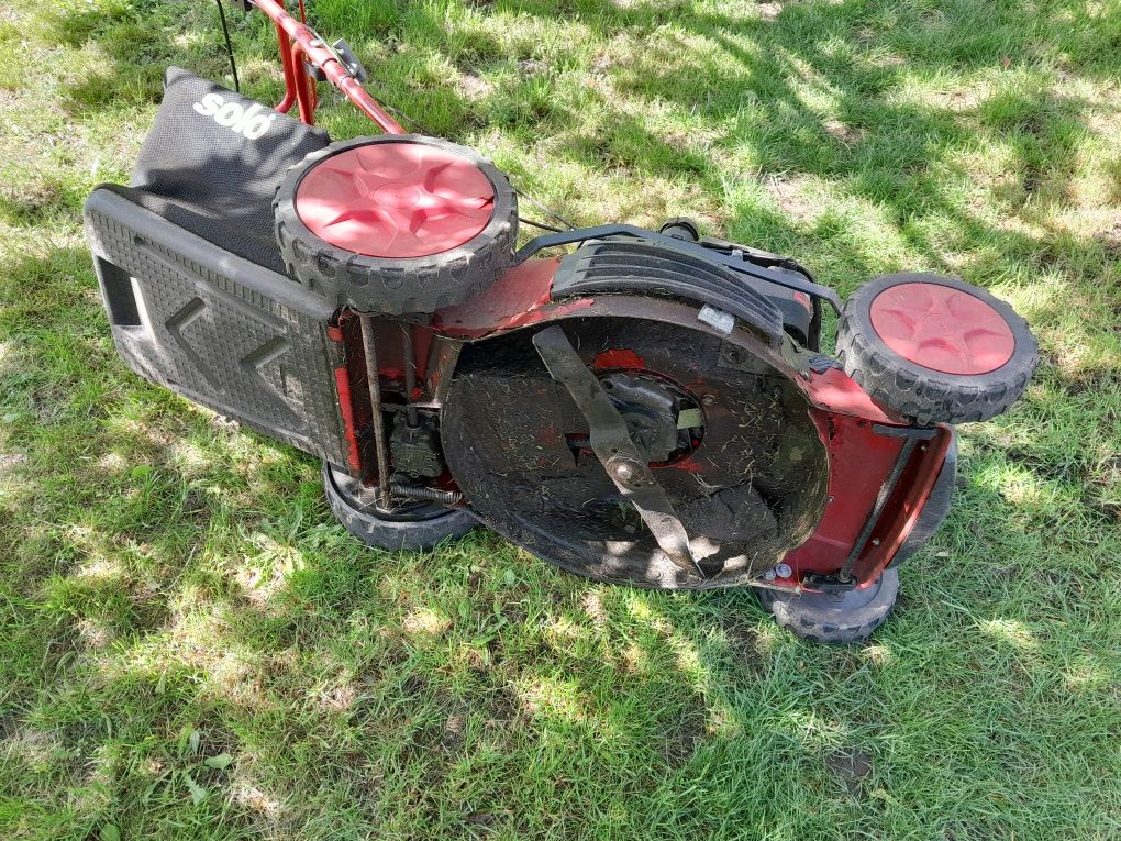 Kosiarka spalinowa z napędem SOLO 547RX Briggs & Stratton