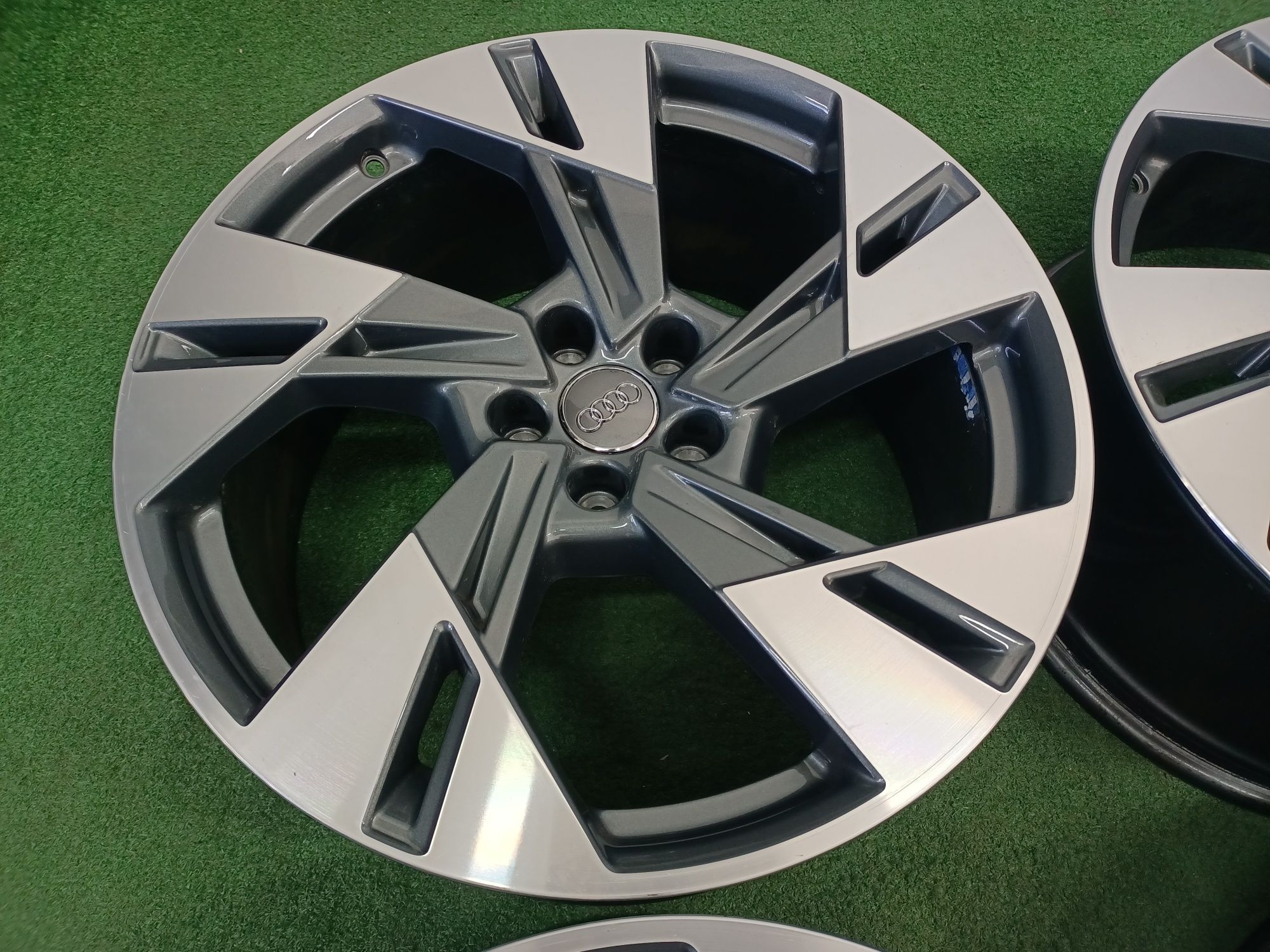 20" felgi 5x112 et38 Oryginalne Audi Q7 A6 A7 A8 E-Tron Wysyłka