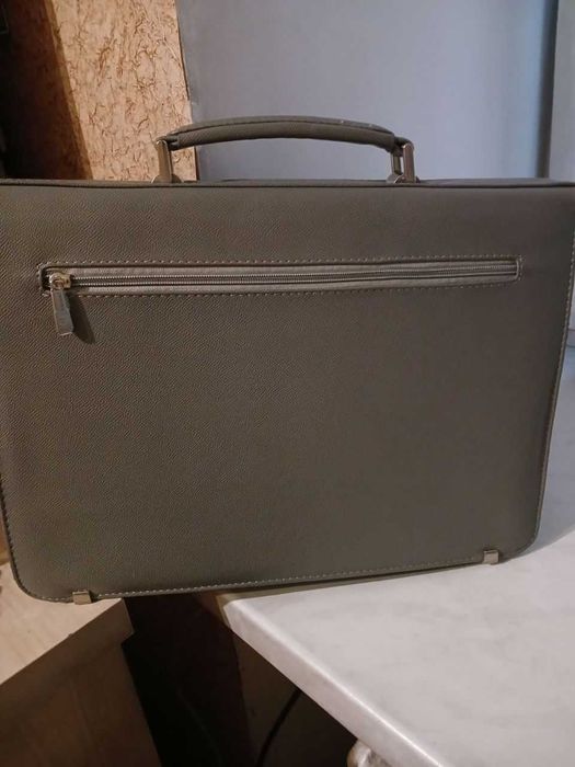 Кожаный портфель Bolinni