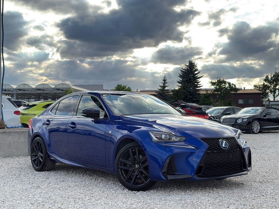 Lexus IS / Drugi właściciel / Salon Polska / Kamera cofania /Tempomat /FV marża