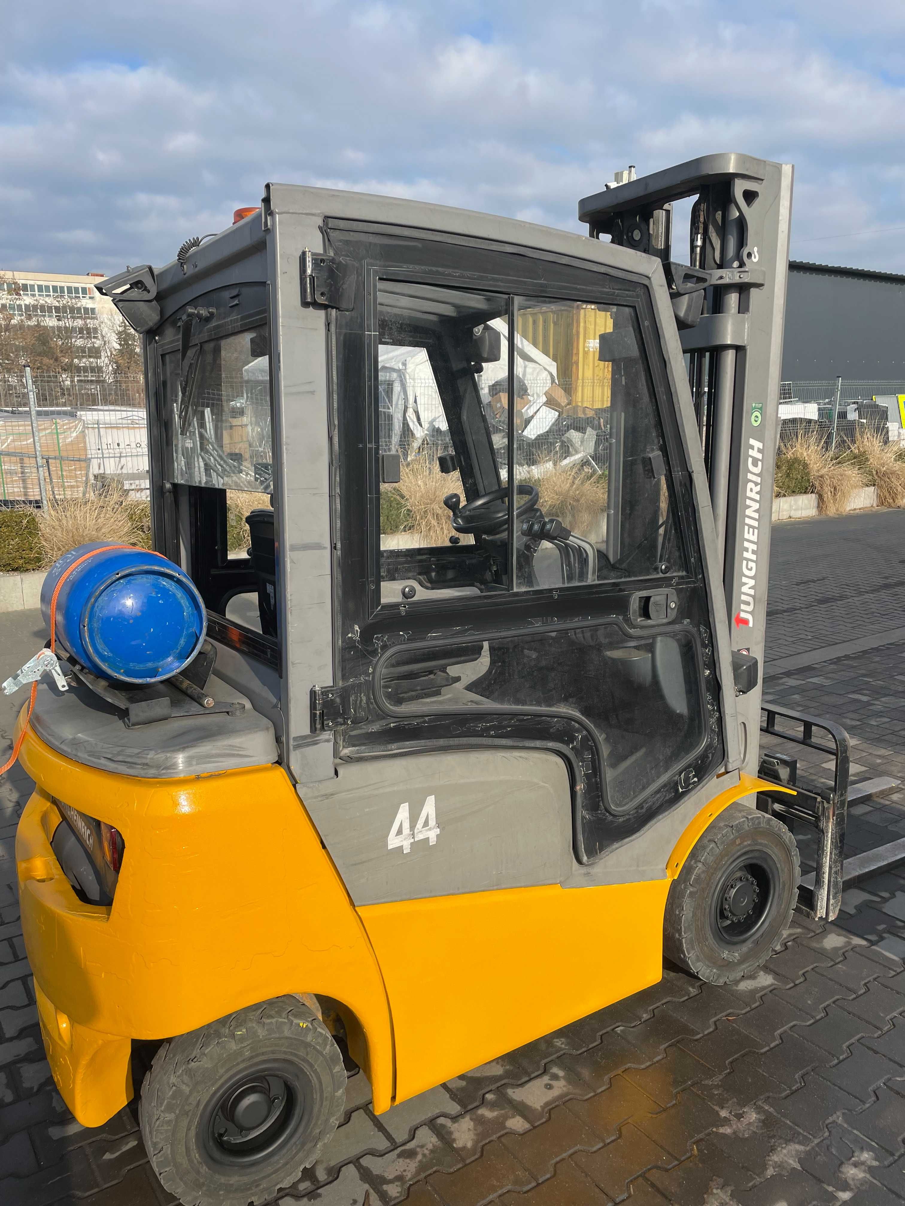 Jungheinrich TFG316,  1600kg, 2017r