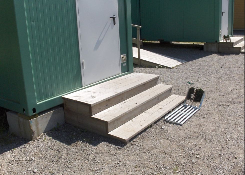 Wycieraczka szczotkowa  do butów szczotka kratka