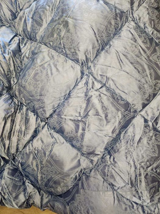 Пуховое одеяло очень теплое