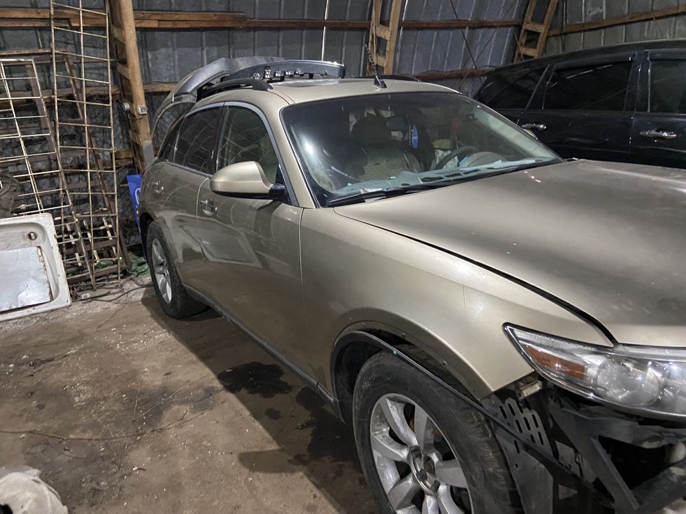 Infiniti Fx35  двери