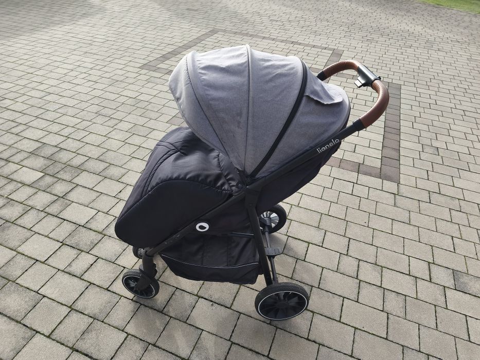 Wózek Lionelo używany,stan dobry.