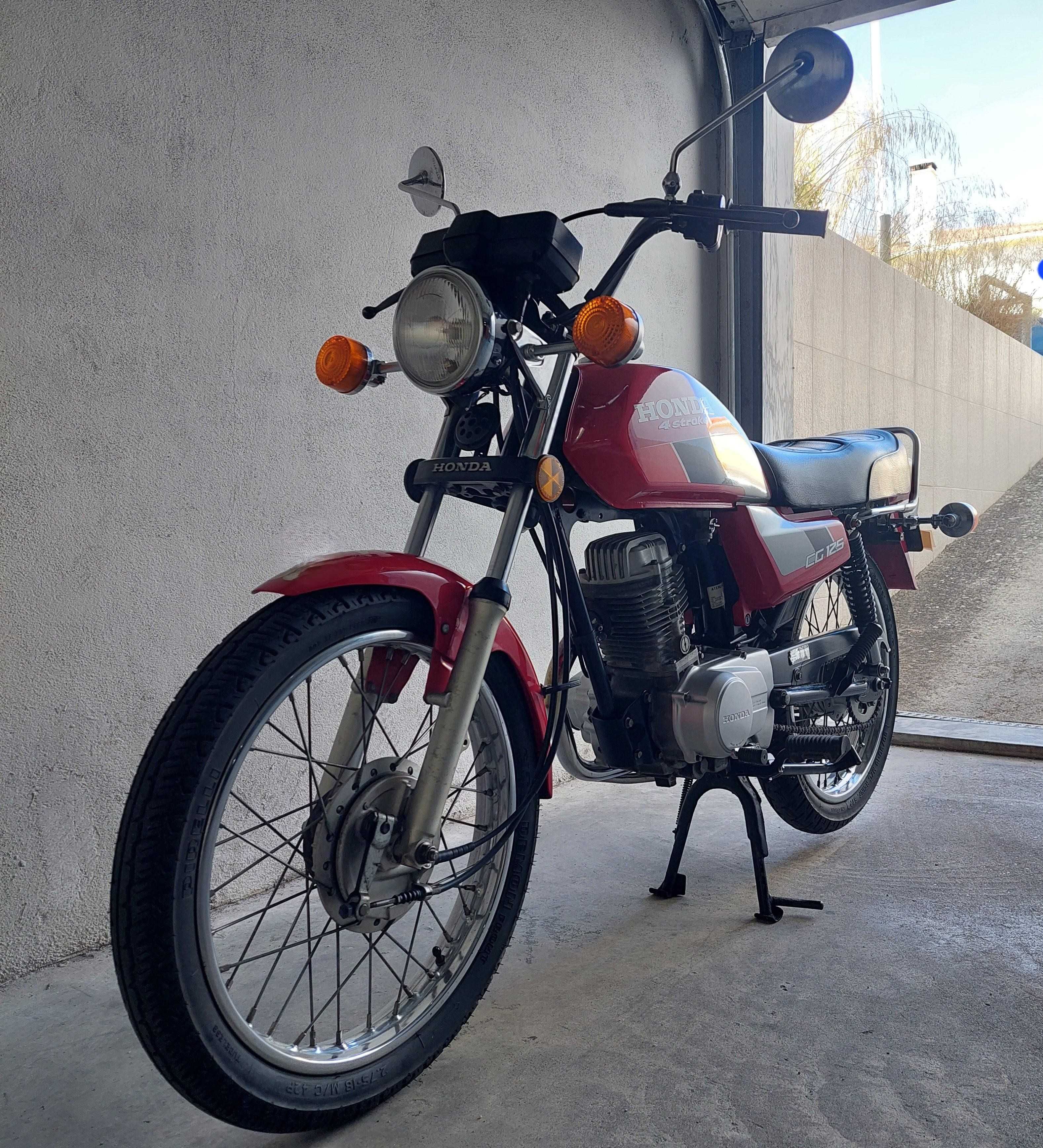 Honda CG 125 clássica