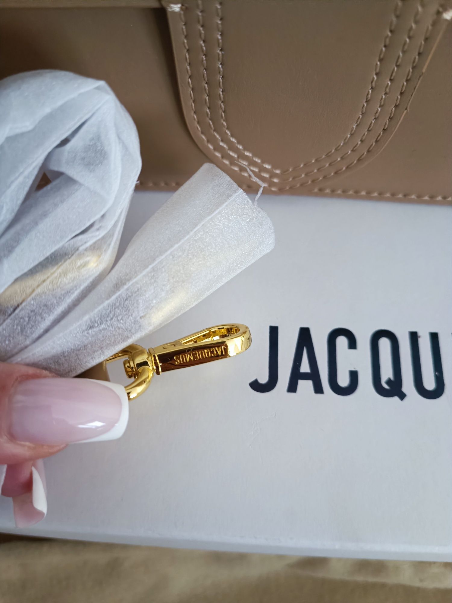 Nowa Jacquemus torebka skórzana nude