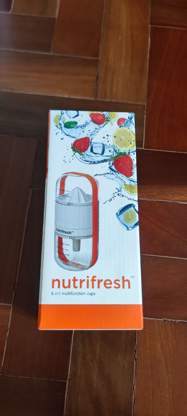 Espremedor de citrinos Nutrifresh 6 em 1