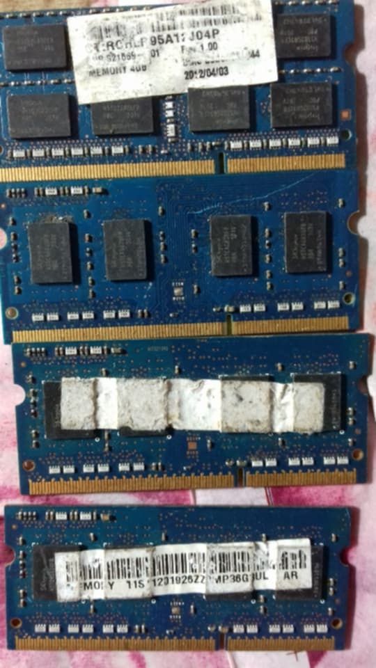 moduły pamięci RAM SO-DIMM DDR3 SK Hynix o pojemności 4gb