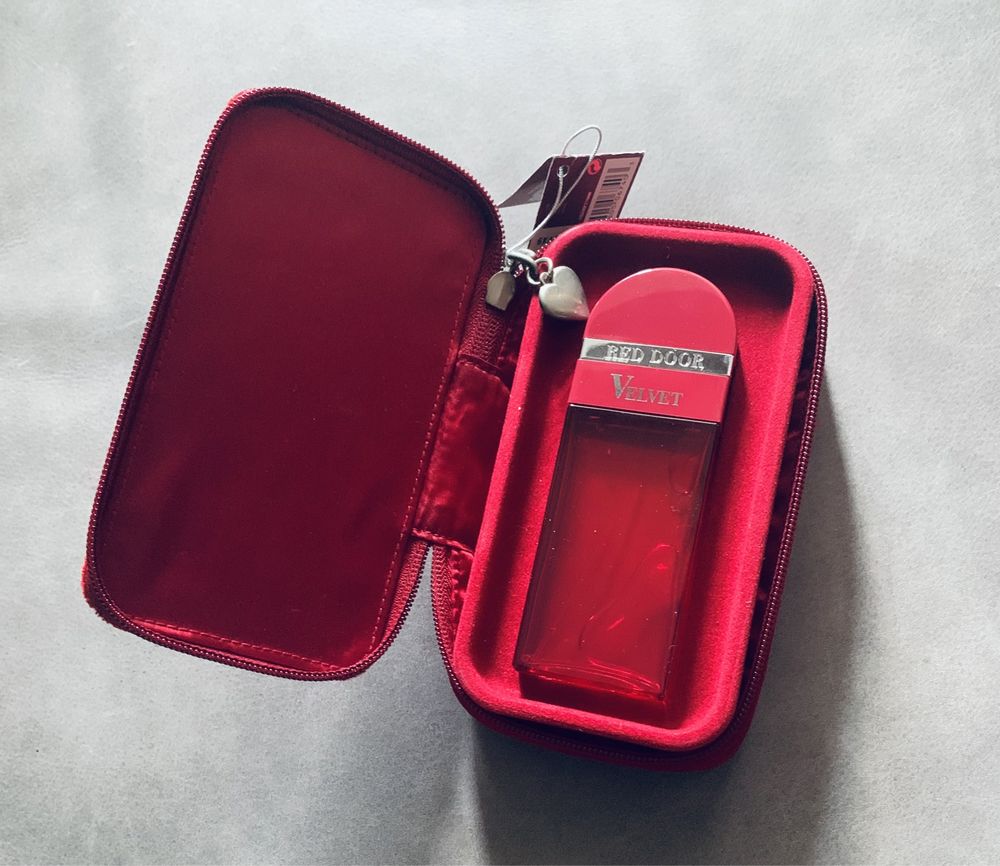 Elizabeth Arden Red Door Velvet Парфумы духи подарок