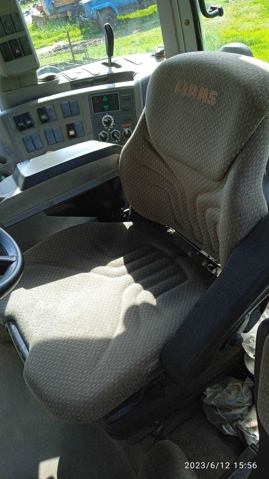 Трактор CLAAS Axion 850