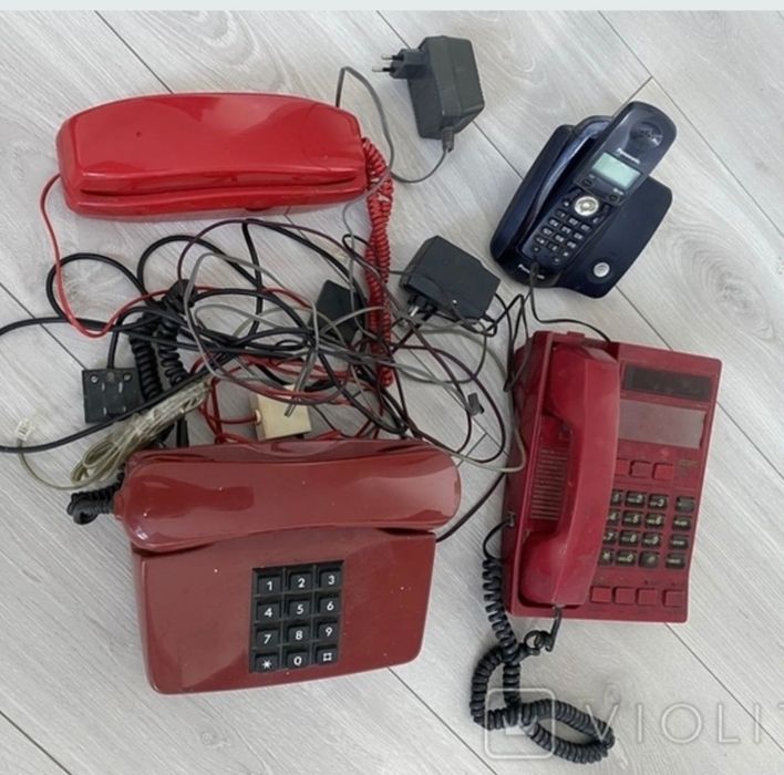 Телефоны разных времен